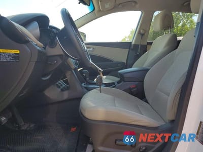 Zdjęcie 7 z 13 samochodu: 2017 HYUNDAI SANTA FE SPORT 2.4L VIN:5NMZUDLB3HH006032 - miniatura