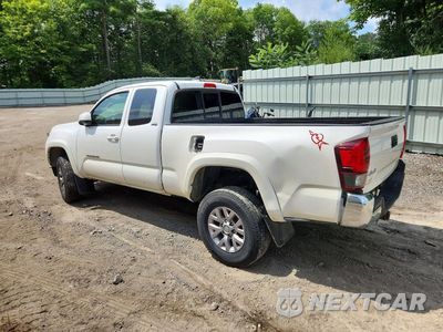 Drugie zdjęcie samochodu z przodu: 2018 TOYOTA TACOMA SR5 V6 VIN:5TFSZ5ANXJX130124 - miniatura