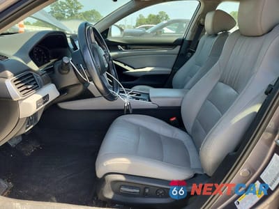 Zdjęcie 7 z 12 samochodu: 2018 HONDA ACCORD TOURING HYBRID VIN:1HGCV3F97JA007448 - miniatura