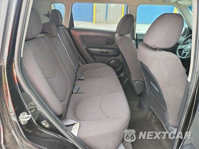 Zdjęcie 10 z 12 samochodu: 2013 KIA SOUL BASE VIN:KNDJT2A5XD7635676 - miniatura