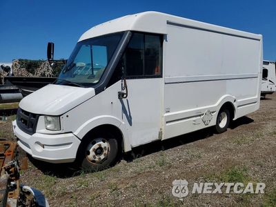 2013 ISUZU NPR HD - DELIVERY VAN JALB4T170D7W01673 - główne zdjęcie licytacji z USA - miniatura