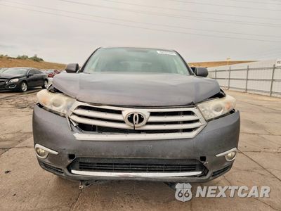 Piąte zdjęcie samochodu w środku: 2011 TOYOTA HIGHLANDER SE VIN:5TDBK3EH3BS088416 - miniatura