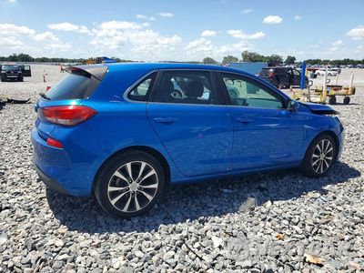 Trzecie zdjęcie samochodu z tyłu: 2018 HYUNDAI ELANTRA GT BASE VIN:KMHH35LE8JU057700 - miniatura