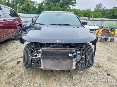 Piąte zdjęcie samochodu w środku: 2024 JEEP COMPASS LATITUDE VIN:3C4NJDBN8RT138873 - miniatura