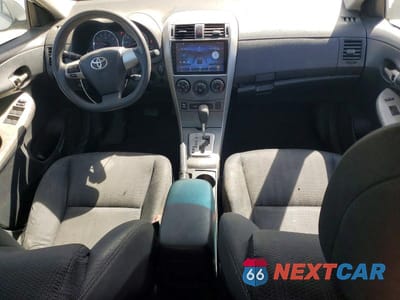 Zdjęcie 8 z 12 samochodu: 2013 TOYOTA COROLLA S VIN:5YFBU4EE8DP136106 - miniatura