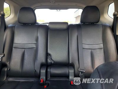 Zdjęcie 10 z 13 samochodu: 2016 NISSAN ROGUE SL VIN:5N1AT2MT0GC841431 - miniatura