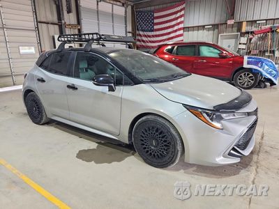 Czwarte zdjęcie samochodu z boku: 2022 TOYOTA COROLLA XSE VIN:JTNC4MBE5N3183768 - miniatura