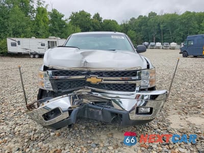 Piąte zdjęcie samochodu w środku: 2011 CHEVROLET SILVERADO K2500 HEAVY DUTY LT VIN:1GC1KXCG0BF187773 - miniatura