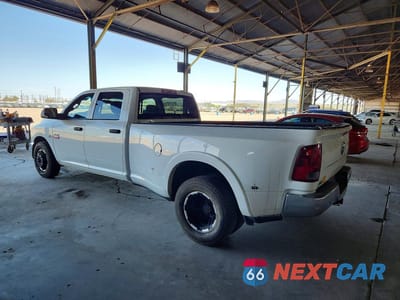 Drugie zdjęcie samochodu z przodu: 2012 DODGE RAM 3500 ST VIN:3C63DPGL4CG306832 - miniatura