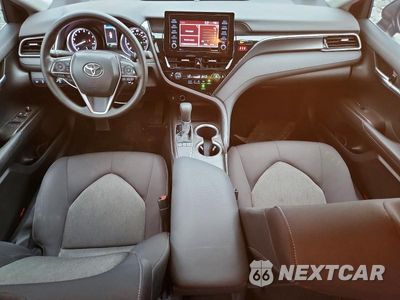 Zdjęcie 8 z 12 samochodu: 2024 TOYOTA CAMRY LE VIN:4T1C11AK5RU201944 - miniatura