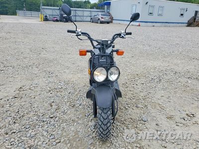 Drugie zdjęcie samochodu z przodu: 2017 HONDA NPS50 VIN:JH2AF5813HK503705 - miniatura