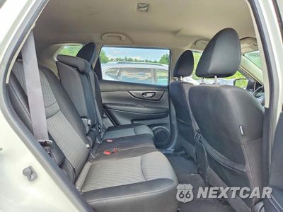 Zdjęcie 11 z 13 samochodu: 2020 NISSAN ROGUE SV VIN:JN8AT2MV8LW102990 - miniatura