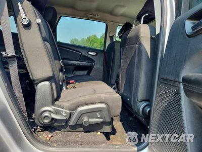 Zdjęcie 11 z 14 samochodu: 2018 DODGE JOURNEY SE VIN:3C4PDCAB8JT309952 - miniatura