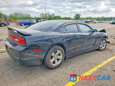 Trzecie zdjęcie samochodu z tyłu: 2012 DODGE CHARGER SE VIN:2C3CDXBGXCH136015 - miniatura