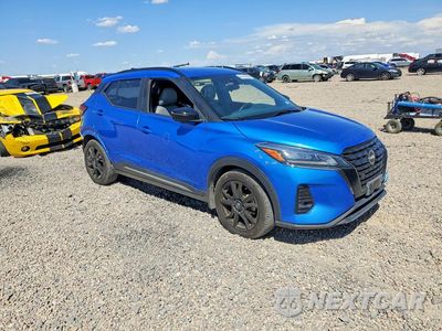 Czwarte zdjęcie samochodu z boku: 2023 NISSAN KICKS SR VIN:3N1CP5DV9PL478249 - miniatura