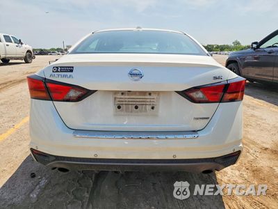 Zdjęcie 6 z 12 samochodu: 2020 NISSAN ALTIMA SR VIN:1N4AL4CVXLC115255 - miniatura
