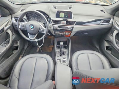 Zdjęcie 8 z 13 samochodu: 2018 BMW X1 XDRIVE28I VIN:WBXHT3C39J5L25691 - miniatura