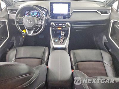 Zdjęcie 8 z 13 samochodu: 2021 TOYOTA RAV4 PRIME XSE VIN:JTMEB3FV4MD072466 - miniatura