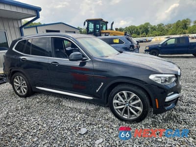 Czwarte zdjęcie samochodu z boku: 2019 BMW X3 XDRIVE30I VIN:5UXTR9C57KLE20209 - miniatura