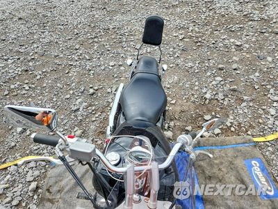 Piąte zdjęcie samochodu w środku: 2012 HONDA VT750 C2 VIN:JH2RC5306CK400832 - miniatura