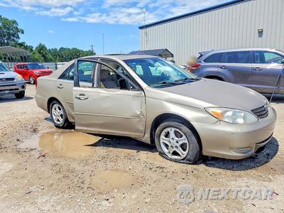 Czwarte zdjęcie samochodu z boku: 2003 TOYOTA CAMRY LE VIN:4T1BE32K63U655427 - miniatura