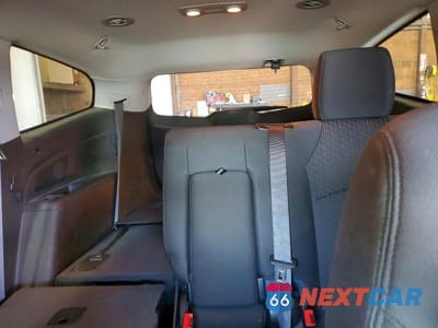 Zdjęcie 10 z 13 samochodu: 2011 CHEVROLET TRAVERSE LT VIN:1GNKVGED5BJ110478 - miniatura