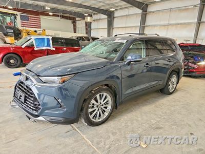 2024 TOYOTA GRAND HIGHLANDER PLATINUM 5TDAAAB5XRS044470 - główne zdjęcie licytacji z USA - miniatura
