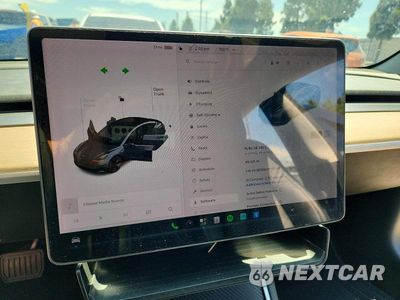 Zdjęcie 9 z 12 samochodu: 2018 TESLA MODEL 3 VIN:5YJ3E1EA0JF016398 - miniatura