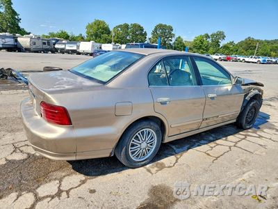 Trzecie zdjęcie samochodu z tyłu: 2001 MITSUBISHI GALANT ES VIN:4A3AA46G71E215115 - miniatura