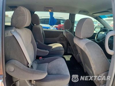 Zdjęcie 11 z 13 samochodu: 2010 TOYOTA SIENNA LE 7-PASSENGER VIN:5TDKK4CCXAS330601 - miniatura