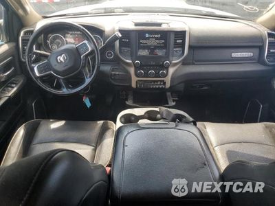 Zdjęcie 15 z 23 samochodu: 2020 RAM 2500 VIN:3C6UR5FL7LG110962 - miniatura