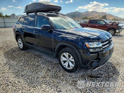Czwarte zdjęcie samochodu z boku: 2018 VOLKSWAGEN ATLAS SE VIN:1V2KR2CA8JC550043 - miniatura
