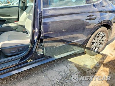 Zdjęcie 12 z 13 samochodu: 2025 HYUNDAI SONATA SEL VIN:KMHL64JA0SA508603 - miniatura