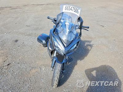Drugie zdjęcie samochodu z przodu: 2019 KAWASAKI ZX1000 W VIN:JKAZXCW12KA021220 - miniatura