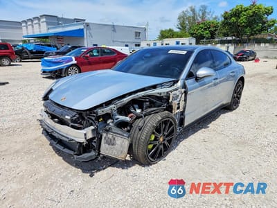 2020 PORSCHE PANAMERA 4 E-HYBRID WP0AE2A7XLL130562 - główne zdjęcie licytacji z USA - miniatura