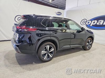 Trzecie zdjęcie samochodu z tyłu: 2026 NISSAN ROGUE SL VIN:5N1BT3CB4TC802273 - miniatura