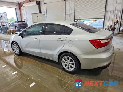 Drugie zdjęcie samochodu z przodu: 2017 KIA RIO LX VIN:KNADM4A32H6028670 - miniatura