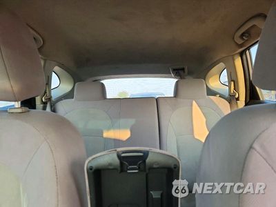 Zdjęcie 10 z 13 samochodu: 2010 NISSAN ROGUE VIN:JN8AS5MT9AW024736 - miniatura