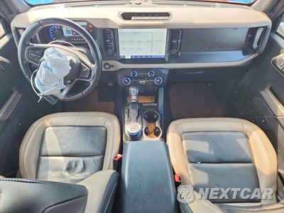 Zdjęcie 8 z 12 samochodu: 2023 FORD BRONCO BASE VIN:1FMEE5DP5PLB30548 - miniatura