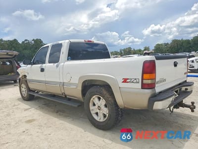 Drugie zdjęcie samochodu z przodu: 2002 GMC NEW SIERRA K1500 VIN:2GTEK19T821345108 - miniatura