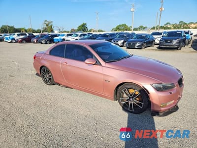 Czwarte zdjęcie samochodu z boku: 2007 BMW 335 I VIN:WBAWL73597PX49914 - miniatura