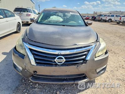 Piąte zdjęcie samochodu w środku: 2013 NISSAN ALTIMA 2.5 VIN:1N4AL3AP9DN465643 - miniatura