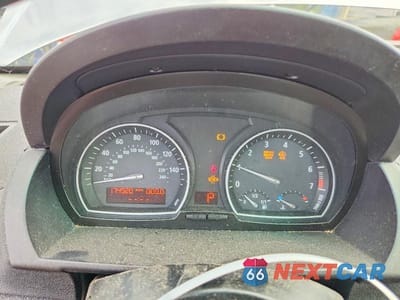 Zdjęcie 9 z 13 samochodu: 2005 BMW X3 3.0I VIN:WBXPA93475WD09618 - miniatura