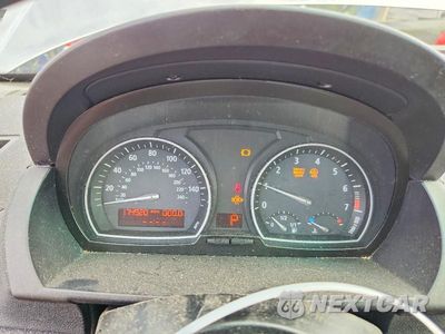 Zdjęcie 9 z 13 samochodu: 2005 BMW X3 3.0I VIN:WBXPA93475WD09618 - miniatura