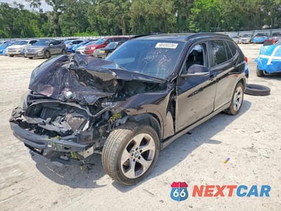 2015 BMW X1 SDRIVE28I WBAVM1C56FV314865 - główne zdjęcie licytacji z USA - miniatura