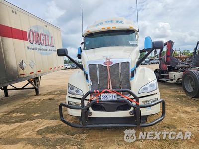 Piąte zdjęcie samochodu w środku: 2022 PETERBILT 579 SEMI TRUCK VIN:1XPBDP9X7ND708024 - miniatura