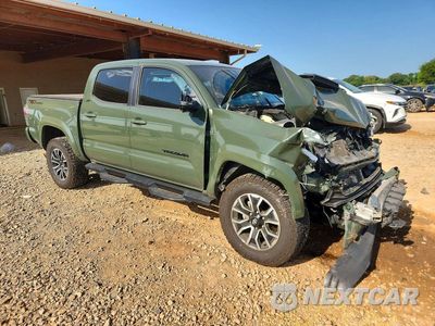 Czwarte zdjęcie samochodu z boku: 2022 TOYOTA TACOMA TRD SPORT VIN:3TMAZ5CN2NM189950 - miniatura
