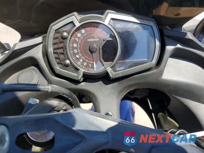 Zdjęcie 7 z 9 samochodu: 2019 KAWASAKI EX650 F VIN:JKAEXEK19KDA29400 - miniatura