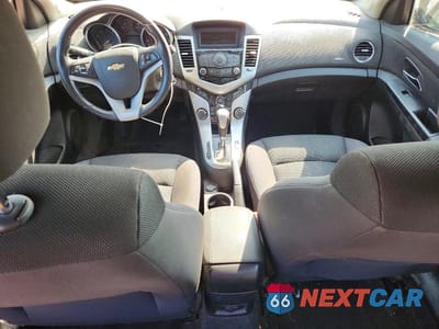 Zdjęcie 8 z 12 samochodu: 2014 CHEVROLET CRUZE LT VIN:1G1PC5SB6E7246592 - miniatura