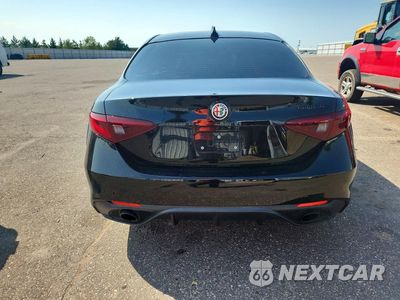 Zdjęcie 6 z 12 samochodu: 2020 ALFA ROMEO GIULIA TI VIN:ZARFAMBN7L7630879 - miniatura